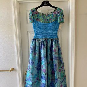 Mary McFadden Couture gown NWT  possibly vintage